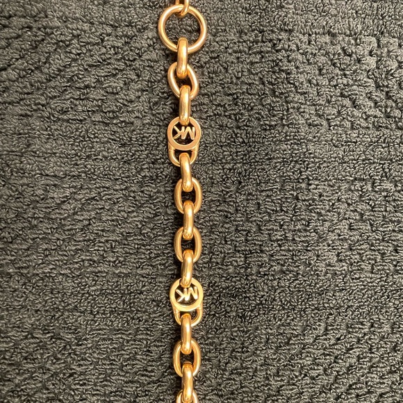 Michael Kors Rose Gold Chain with MK branding - Picture 2 of 3